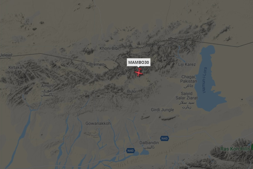 RAAF从喀布尔营救澳大利亚人的任务正在进行，飞机离开阿富汗领空后被雷达发现